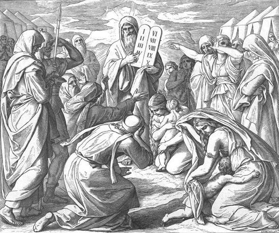 Моисей спустился к народу со скрижалями завета